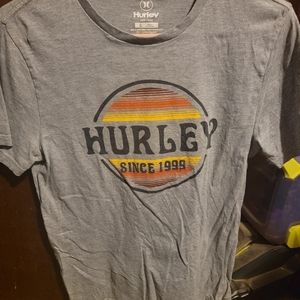 Hurley t